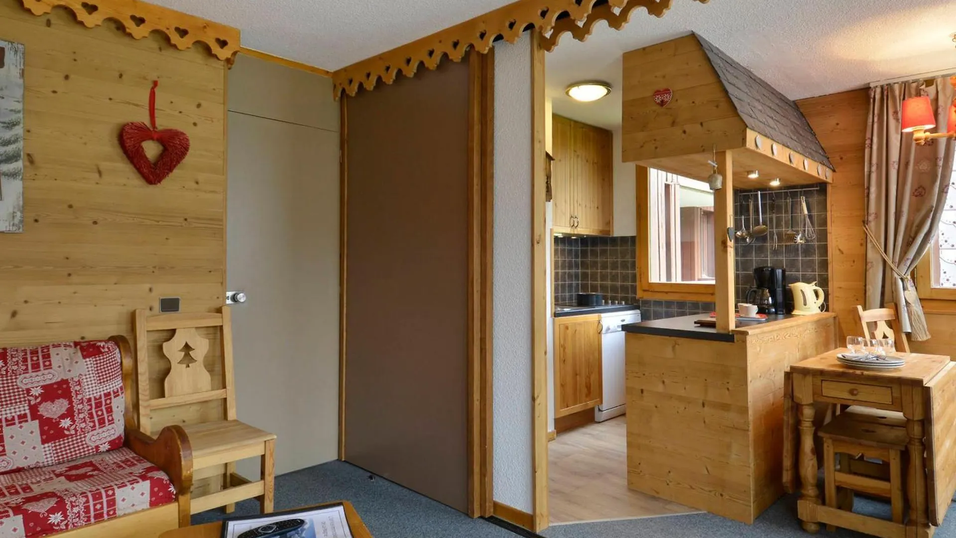 Appartement Renove Skis Aux Pieds Avec Balcon - Fr-1-181-2045 La Plagne-Tarentaise 아파트